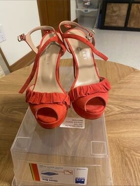 NWOT: Twin-Set Red Ruffle Peep-Toe Ankle Strap Sandals